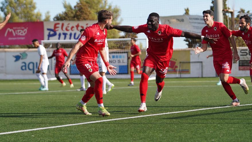 Remontada del Hércules frente a la Peña Deportiva en Ibiza (1-5)