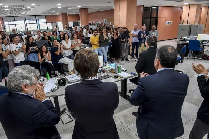 03-10-19 LAS PALMAS DE GRAN CANARIA. REDACCION. LAS PALMAS DE GRAN CANARIA. Visita de Javier Moll a la Redacción del periódico. Fotos: Juan Castro.  | 03/10/2019 | Fotógrafo: Juan Carlos Castro