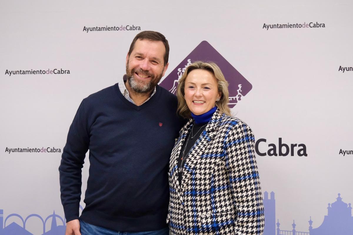 Bernardo Nicolás y Rosi Lama, en la presentación de la Semana Santa infantil de Cabra.