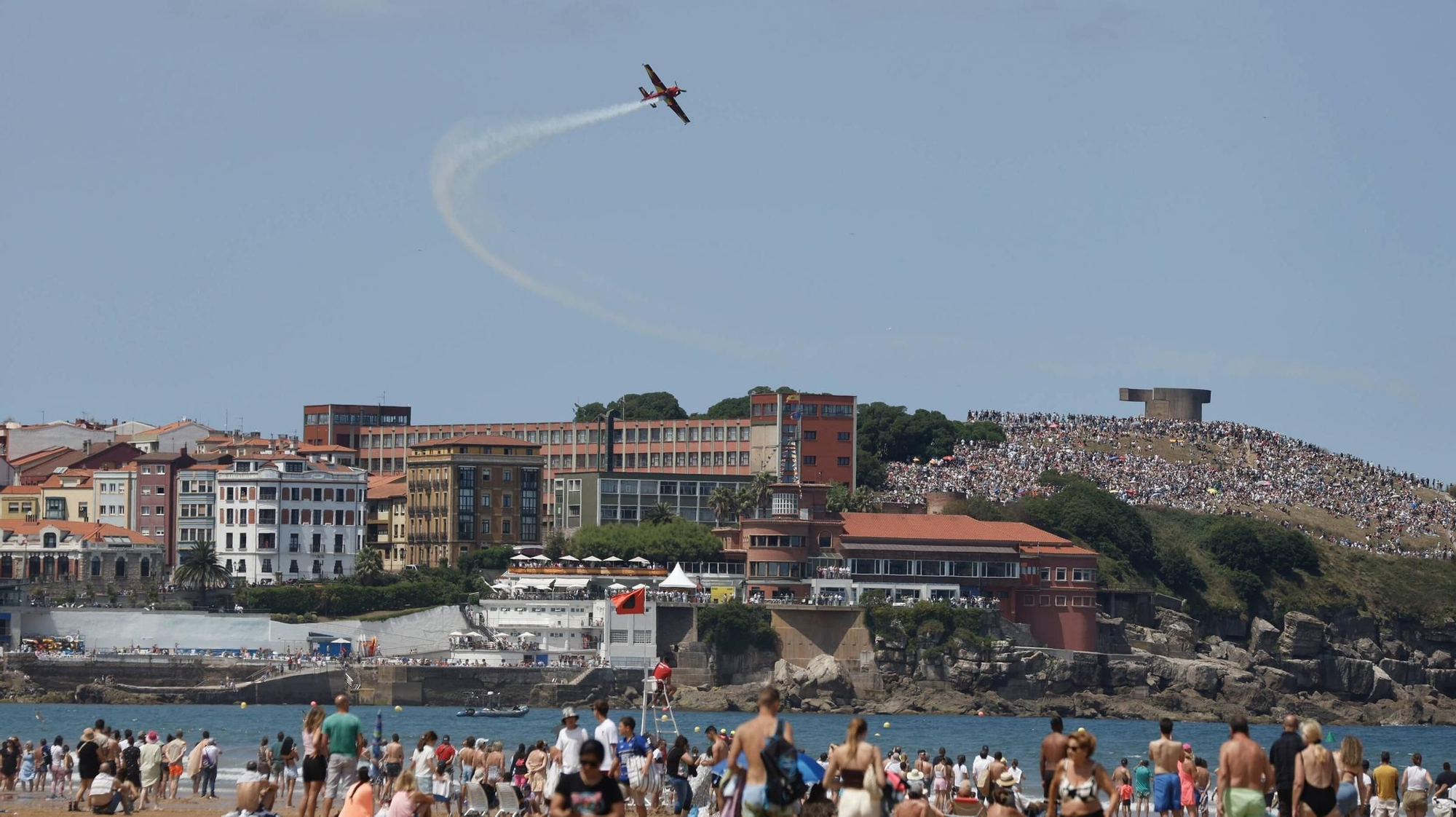 El espectacular y multitudinario Festival Aéreo de Gijón, en imágenes
