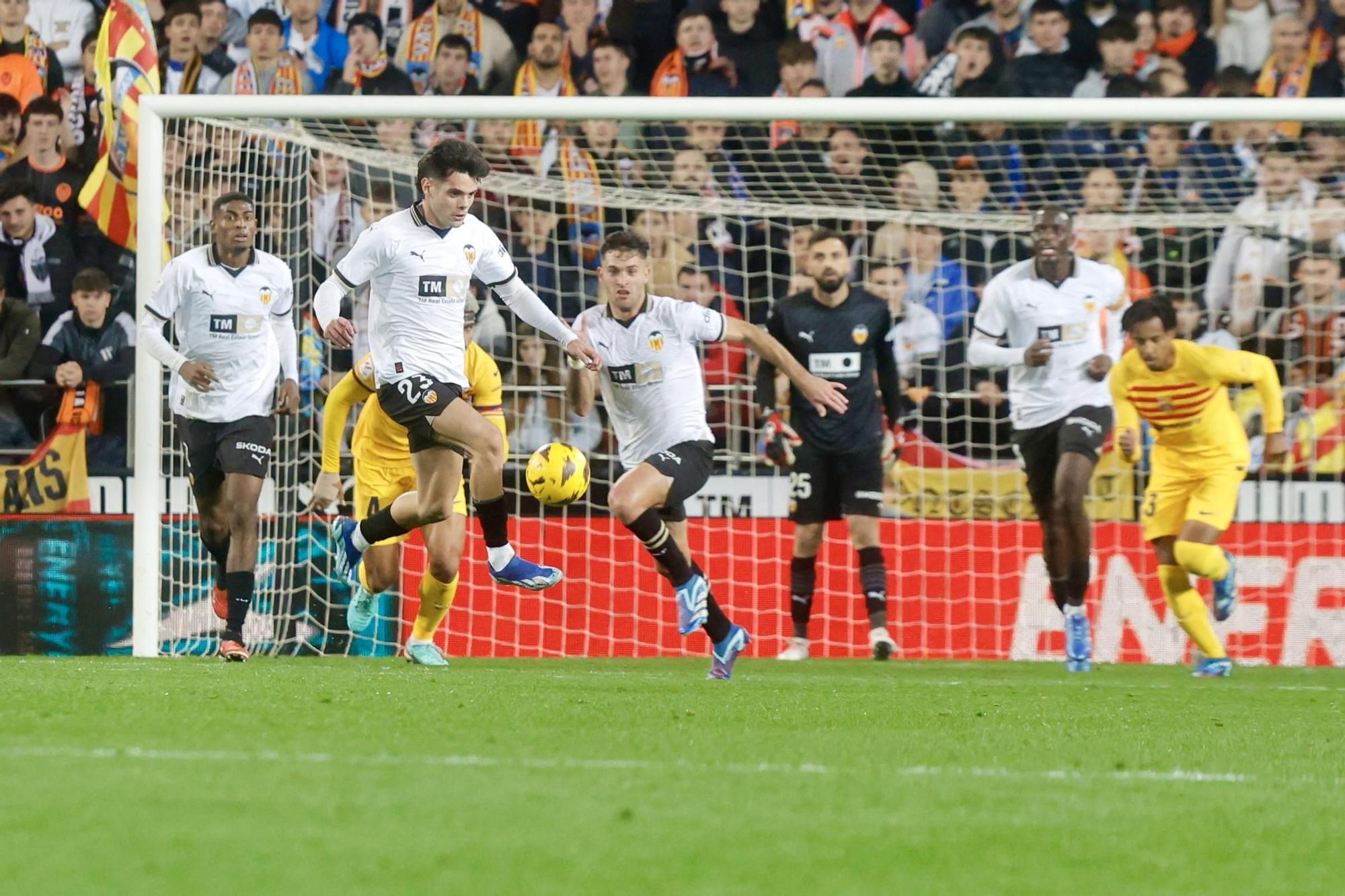 Valencia - Barça en imágenes