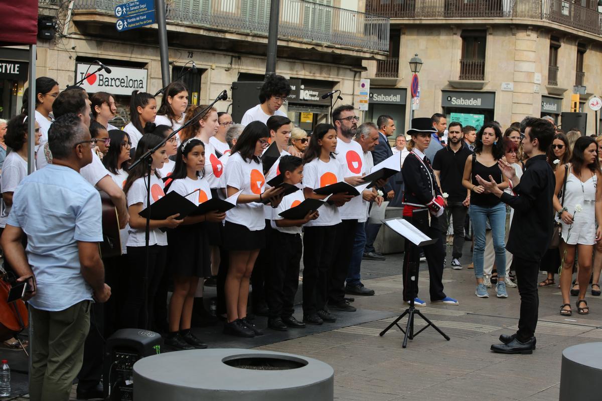 Homenaje a las víctimas del atentado del 17-A, en Barcelona