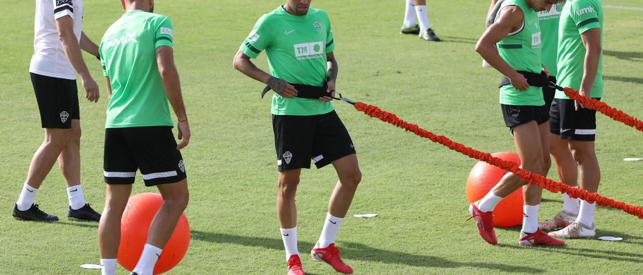 Omar Mascarell, durante el entrenamiento de esta miércoles