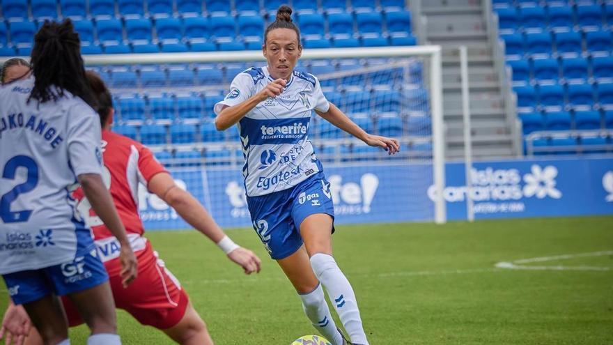 Atlético de Madrid Takes Narrow Lead Over Costa Adeje Tenerife in Copa de la Reina Semifinal