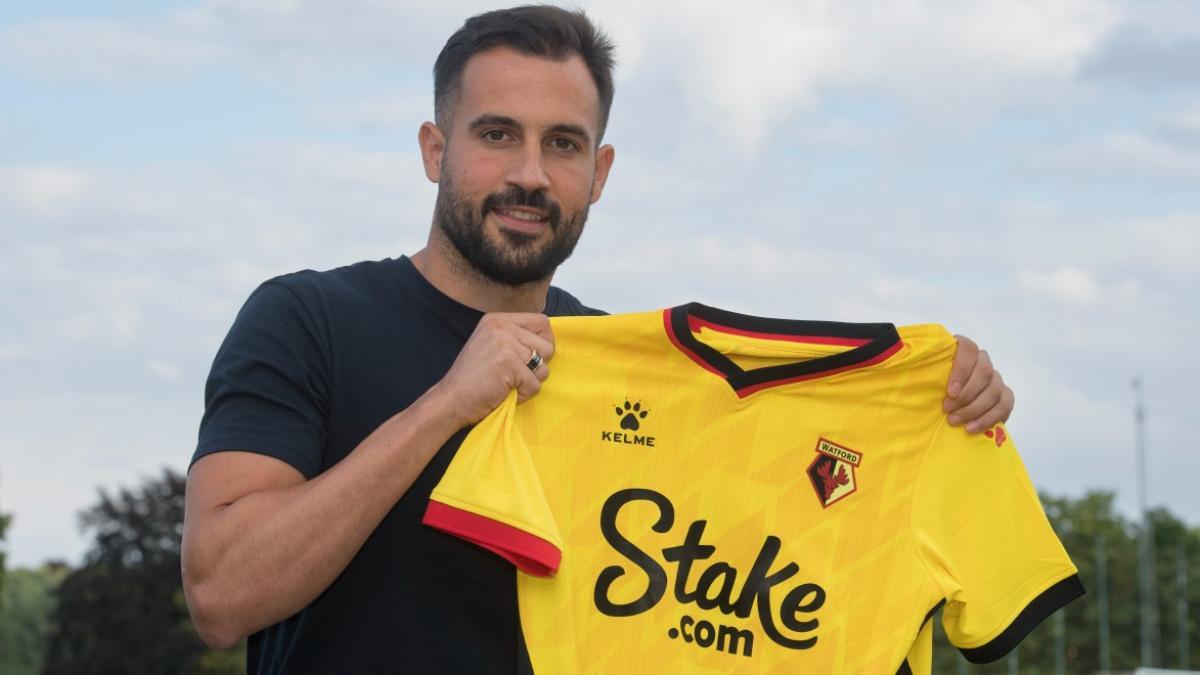 Mario Gaspar, presentado en el Watford | @WatfordFC