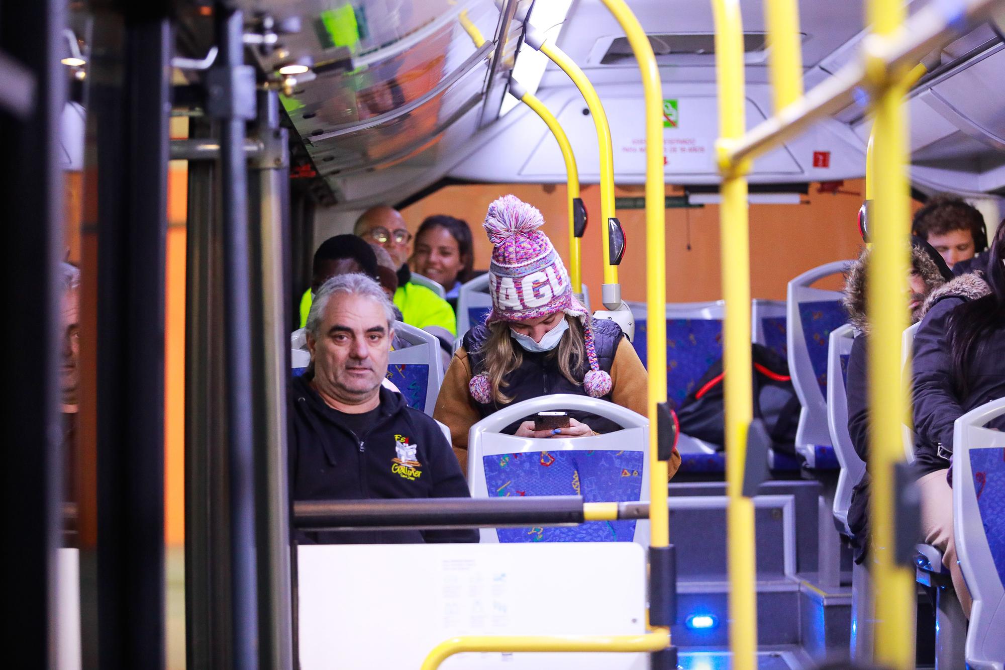 Así ha sido el primer día sin mascarilla en el transporte público en Ibiza