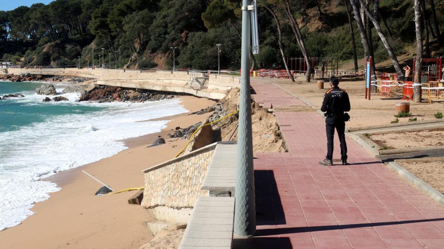 Així ha quedat el passeig de Fenals a Lloret de Mar pel temporal