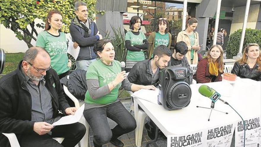 Profesores y estudiantes llaman a la huelga general en la enseñanza