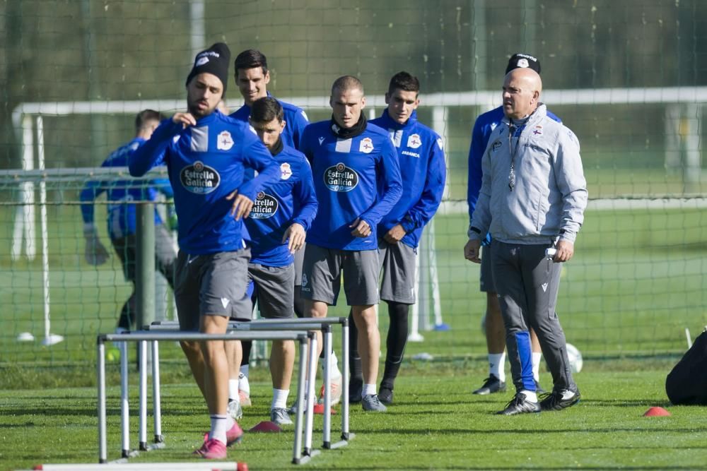 La plantilla deportivista regresa a los entrenamientos para comenzar a preparar la visita al Racing de Santander del próximo sábado.