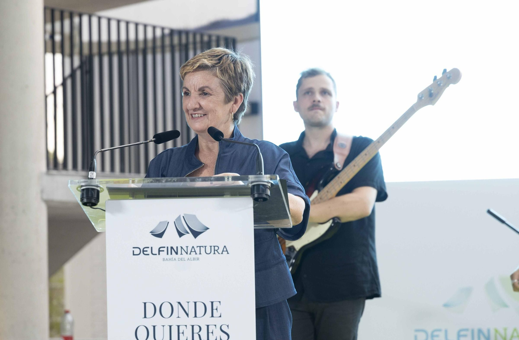 Espectacular inauguración de Delfin Natura en El Albir