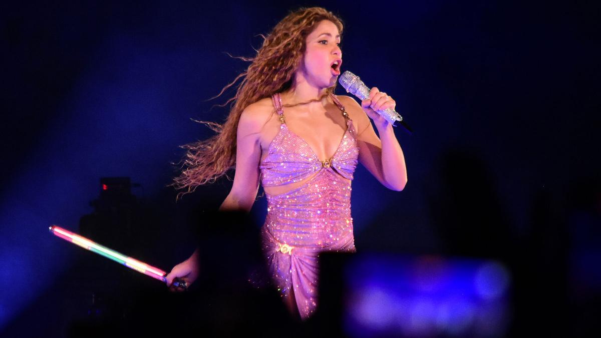 La cantante colombiana Shakira durante su concierto en Barranquilla el 20 de febrero de 2025.