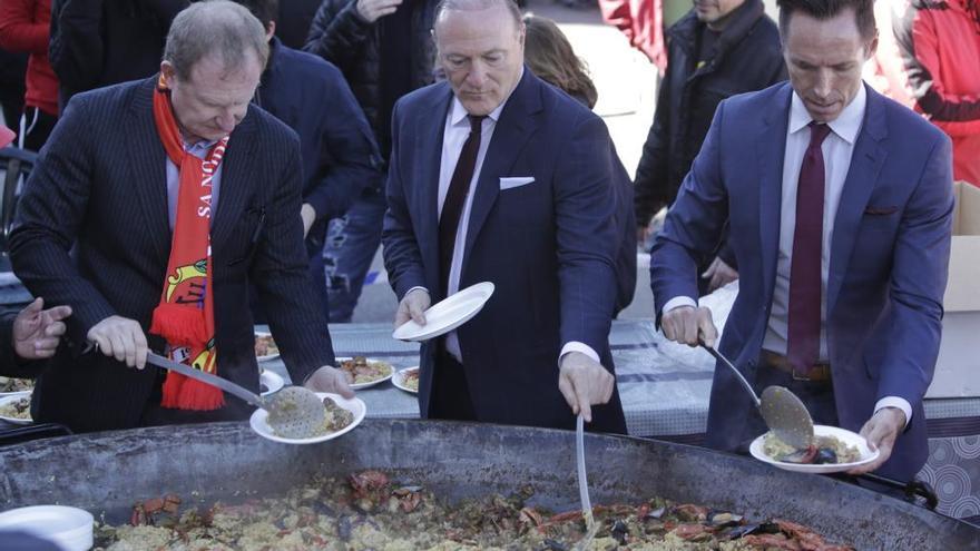 Sarver, Kohlberg y Nash, en una foto de archivo