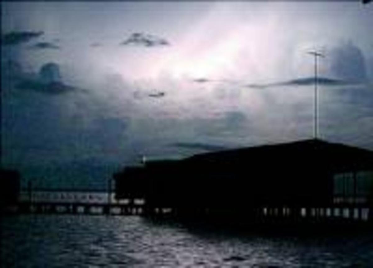 Lluminositat provocada pel llampec de Catatumbo. Lluminositat provocada pel llampec de Catatumbo.