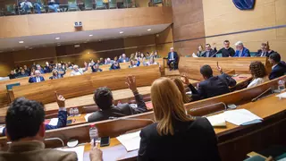 La Diputación de Valencia eleva un 50 % el número de asesores en la última década