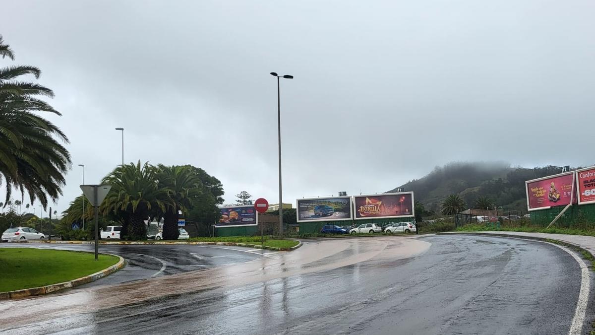 La zona afectada por el agua y el barro.
