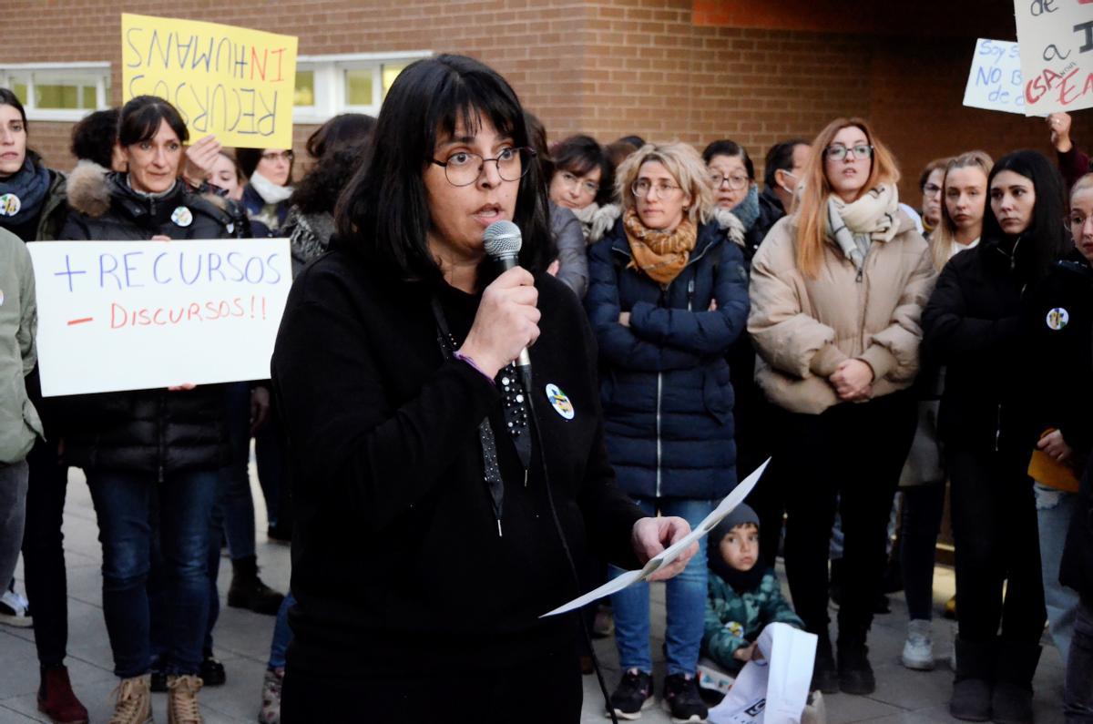 Sílvia Martínez, portaveu del grup de treballadors sanitaris que es queixa de les condicions de treball a l'hospital