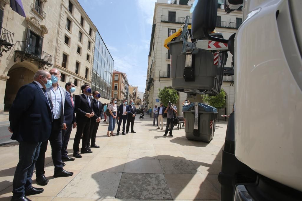 Nueva maquinaria de limpieza viaria y recogida de residuos en Alicante