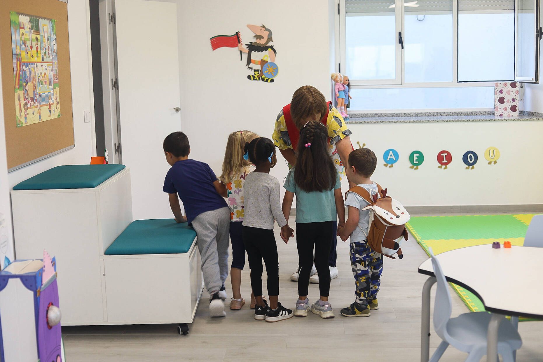 El aula de Cubillos reabre sus puertas tras 17 años