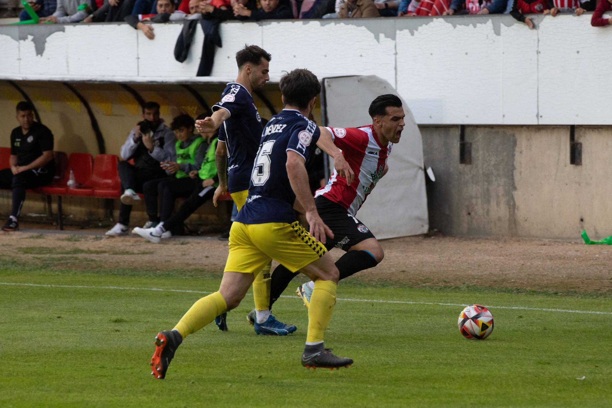 GALERÍA | Las mejores imágenes del histórico partido Zamora CF-Sant Andreu