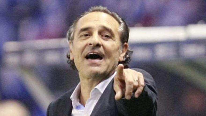 Bronca y toque de atención a la plantilla de Prandelli