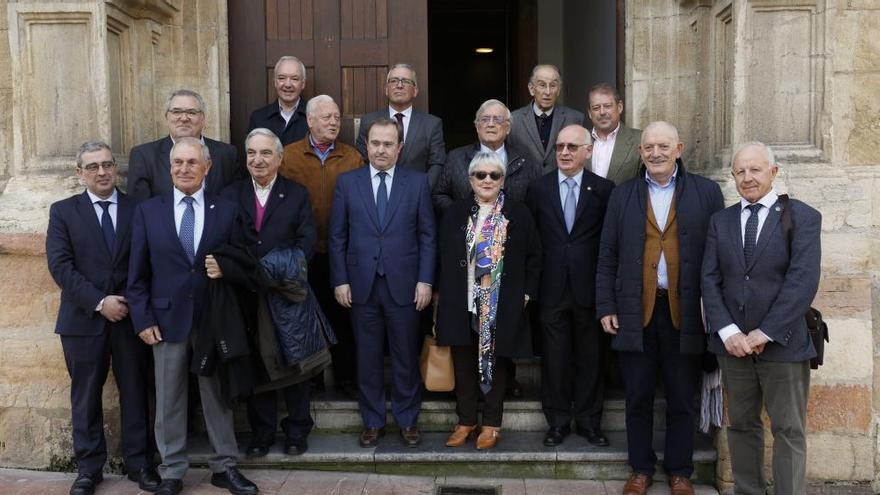 Galbán, el científico Amador Menéndez y el albergue pixueto, &quot;Amuravela de oro&quot;