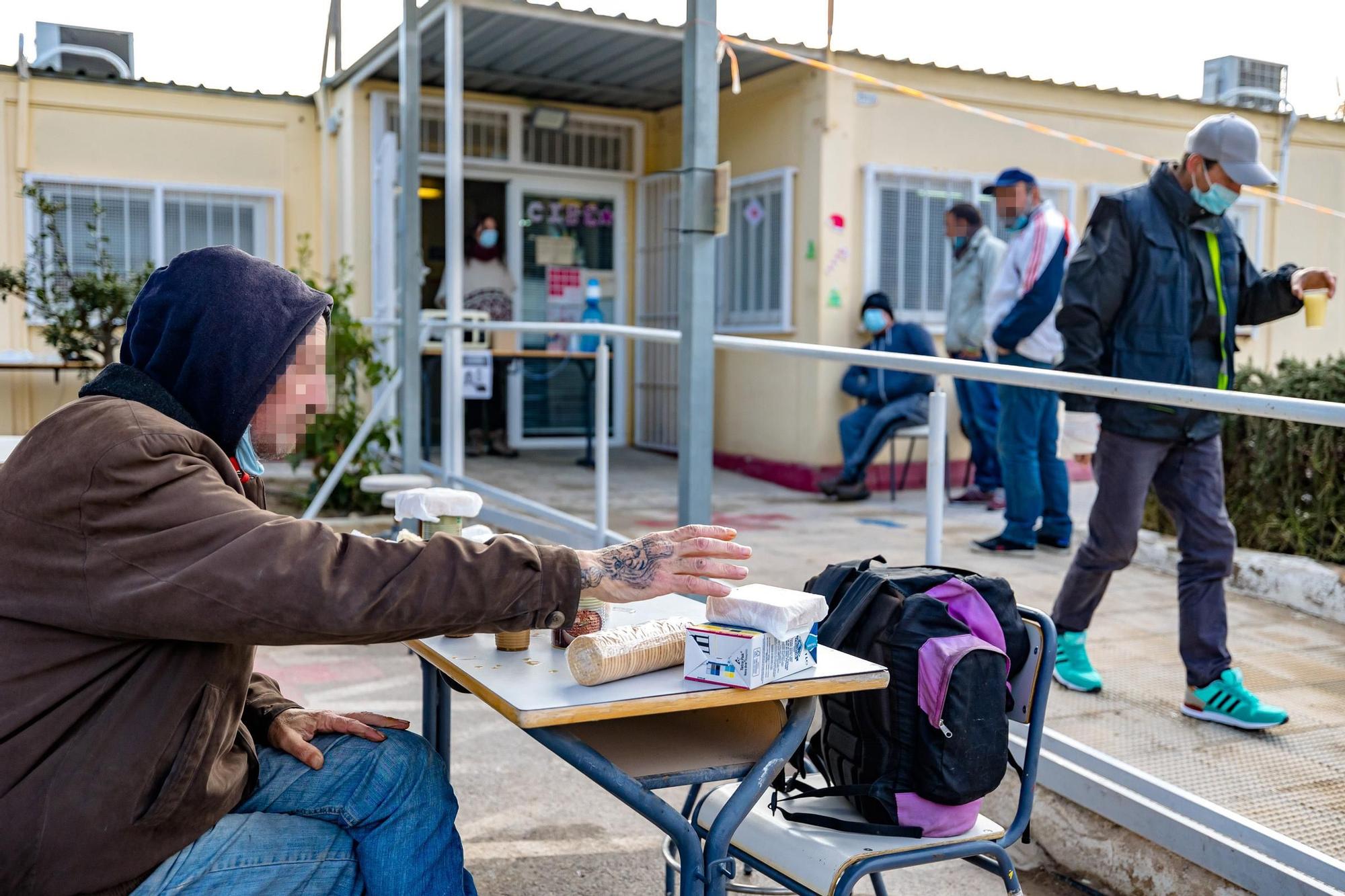 Climatología advierte de que las noches de este fin de semana van a ser gélidas para las 400 personas que viven en la calle en la provincia