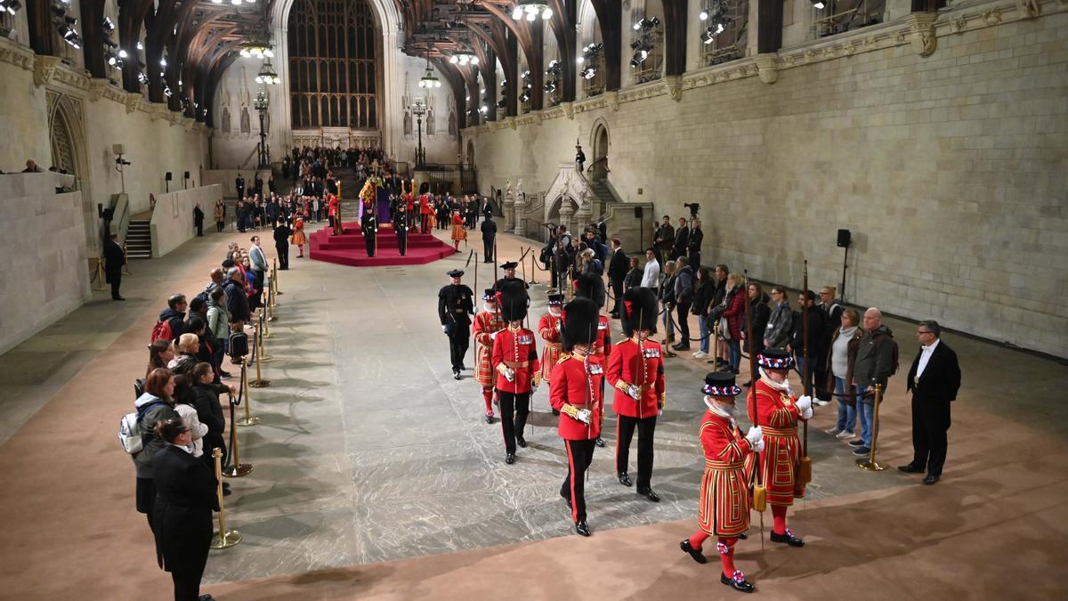 Queen Elizabeth's body lies in state at Westminster Hall in London