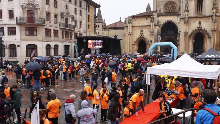 EN IMÁGENES: Así fue la carrera organizada por la asociación Galbán en Oviedo