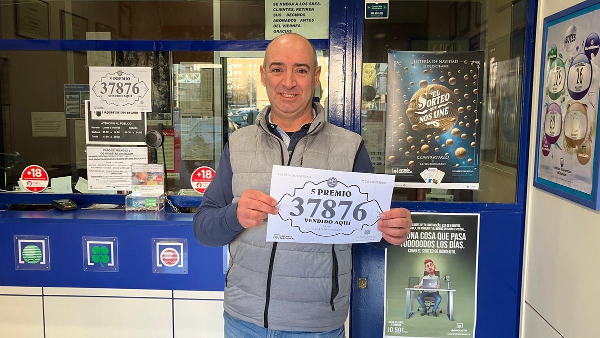 El 37876, el primer quinto premio de la Lotería de Navidad cae en Alcalá de Henares