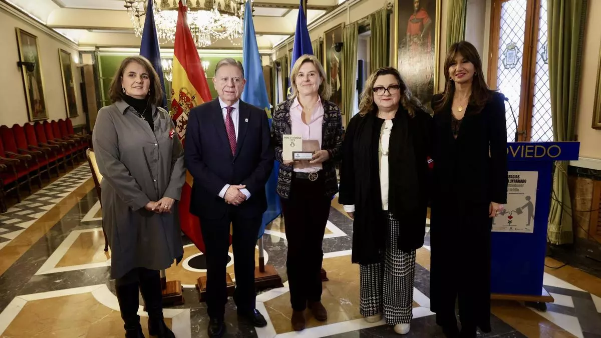 Cáritas Diocesanas gana el Premio al Proyecto de Promoción del Voluntariado en Oviedo: "Somos un equipo"