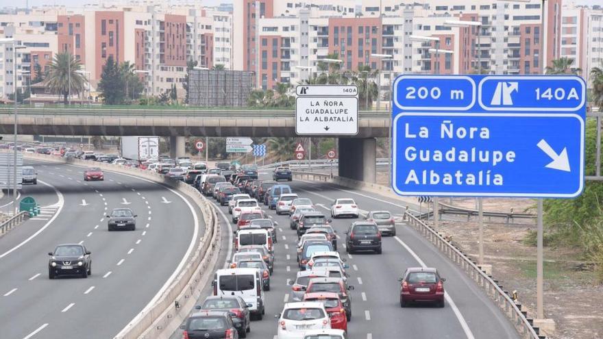 Retenciones a la altura de Murcia este domingo.