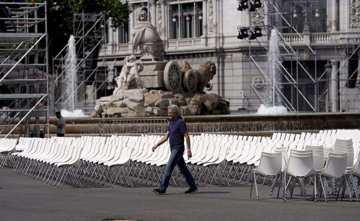 Los preparativos de Madrid para recibir al Papa León XIV, en imágenes.