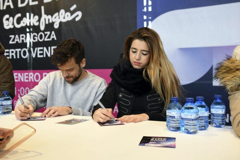 Firma de discos de los exconcursantes de OT en Puerto Venecia