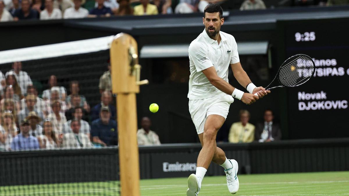 Djokovic, en el encuentro ante Tsitsipas.