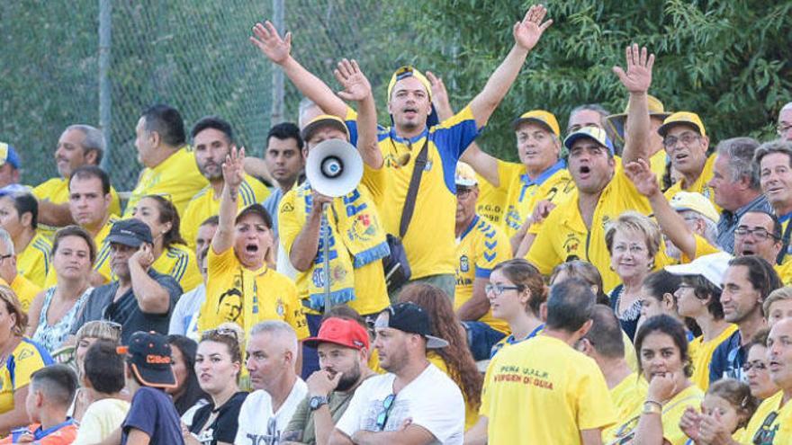 Aficionados de la UD Las Palmas, el año pasado en Tunte.