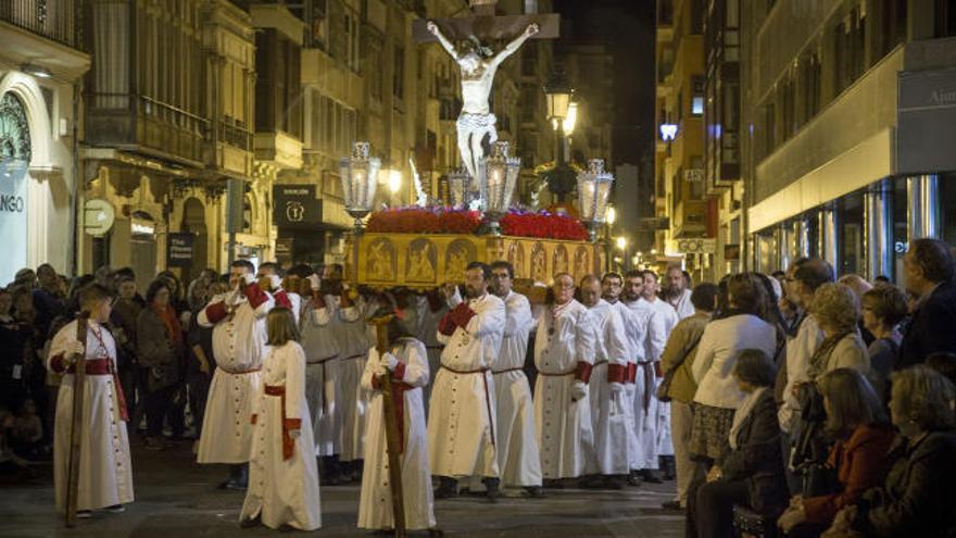 EU denuncia "consignas fascistas" en la procesión del Viernes Santo en Castelló