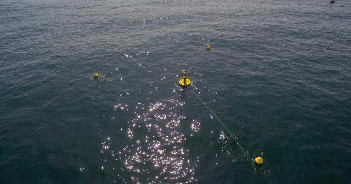 La boya viguesa "Gelula", ya a prueba en Punta Langosteira La boya viguesa "Gelula", ya a prueba en Punta Langosteira