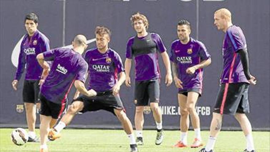 Luis Enrique pide que “tiemble el Camp Nou” ante el Valencia