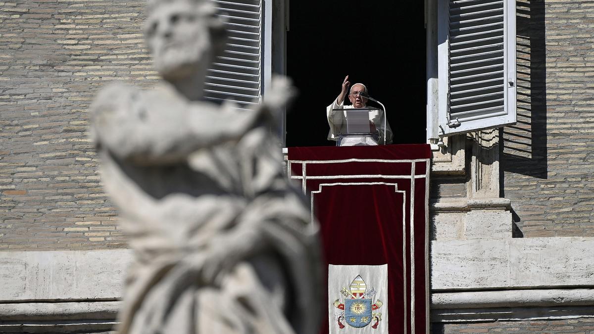 El Papa Francisco, durante la oración del Ángelus de este año.