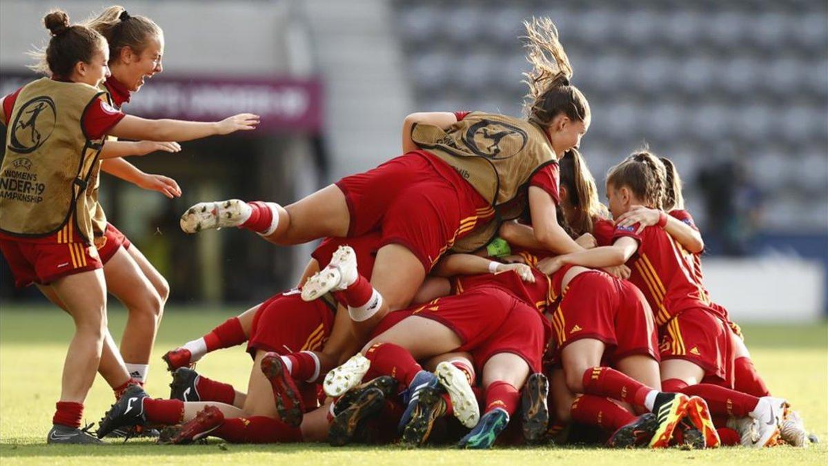 El auge del fútbol femenino ocupó parte de la reunión en el Comité Estratégico de la UEFA