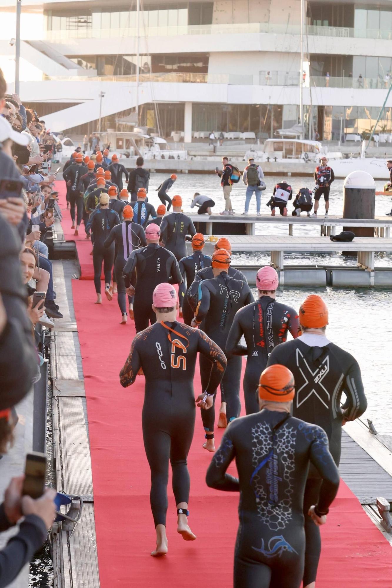 Las imágenes del Ironman 70.3 en Valencia