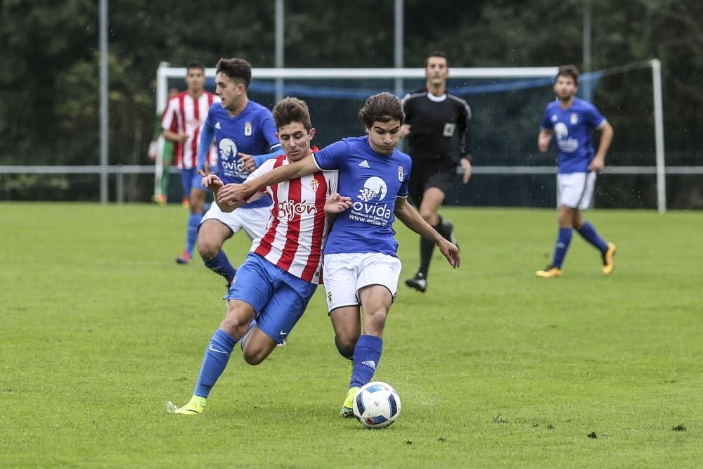 Partido entre el Real Oviedo y el Sporting Juvenil División de Honor