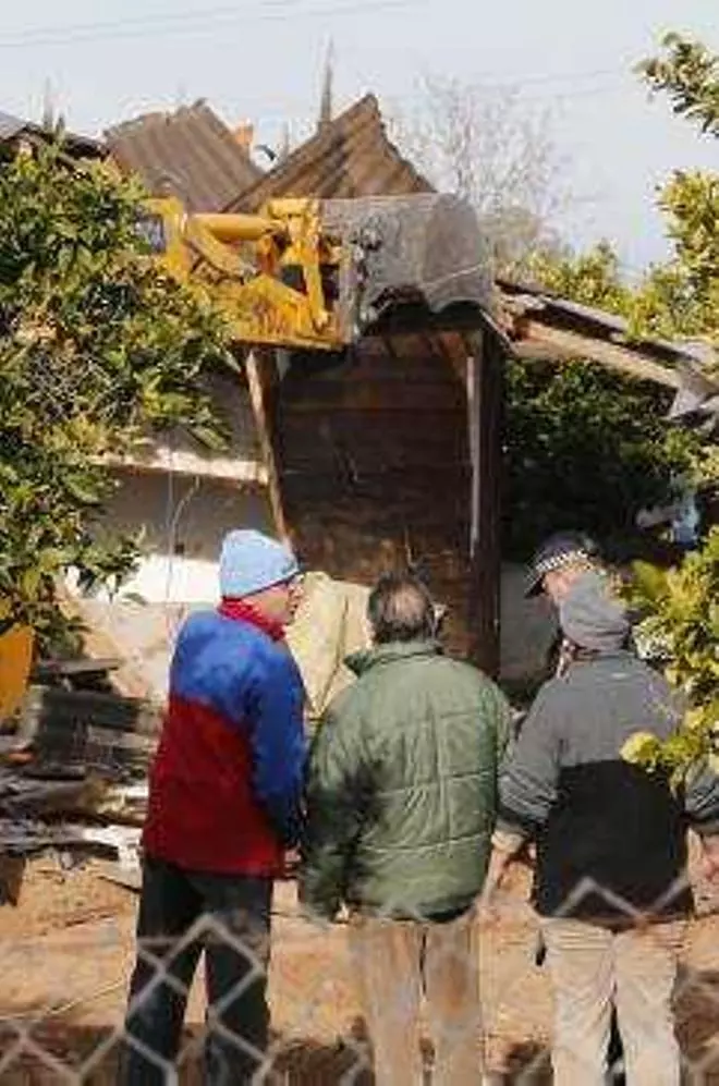 Alzira derriba la tercera casa ilegal en quince meses