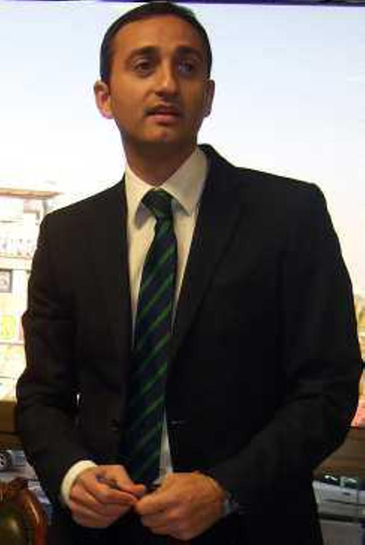 El popular César Sánchez y el socialista Manuel Aldeguer.