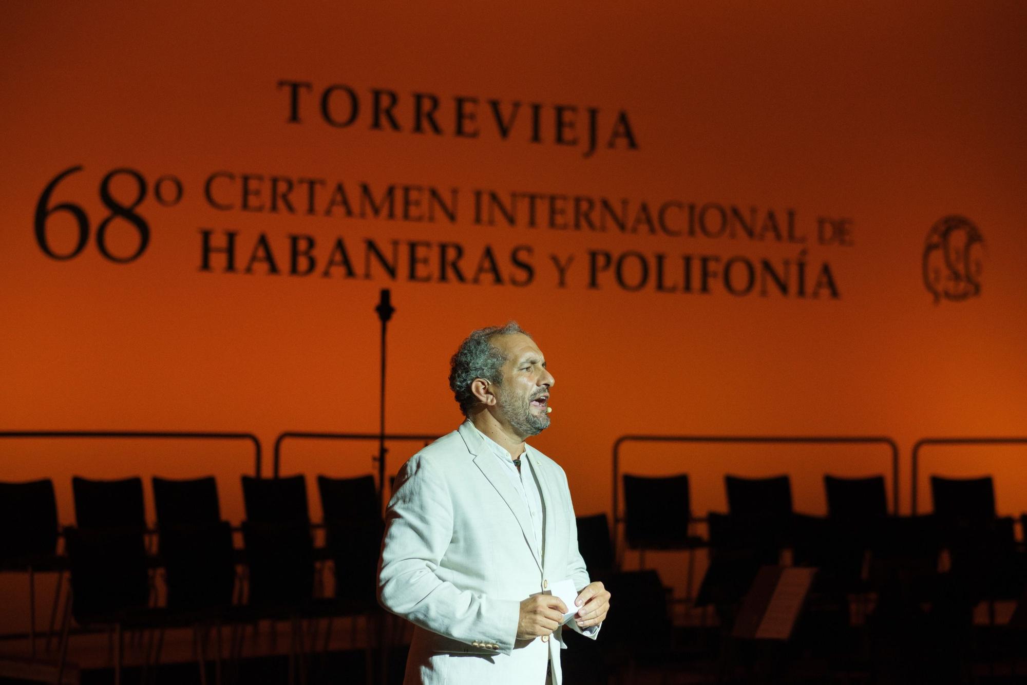 Velada inaugural del Certamen Internacional de Habaneras y Polifonía de Torrevieja