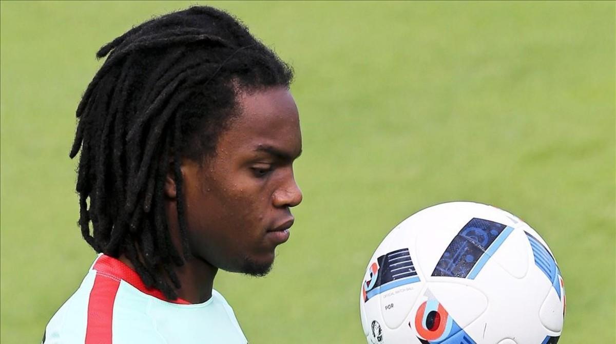 rpaniagua34547043 ml  marcoussis  france   02 07 2016   portuguese national so160705201600