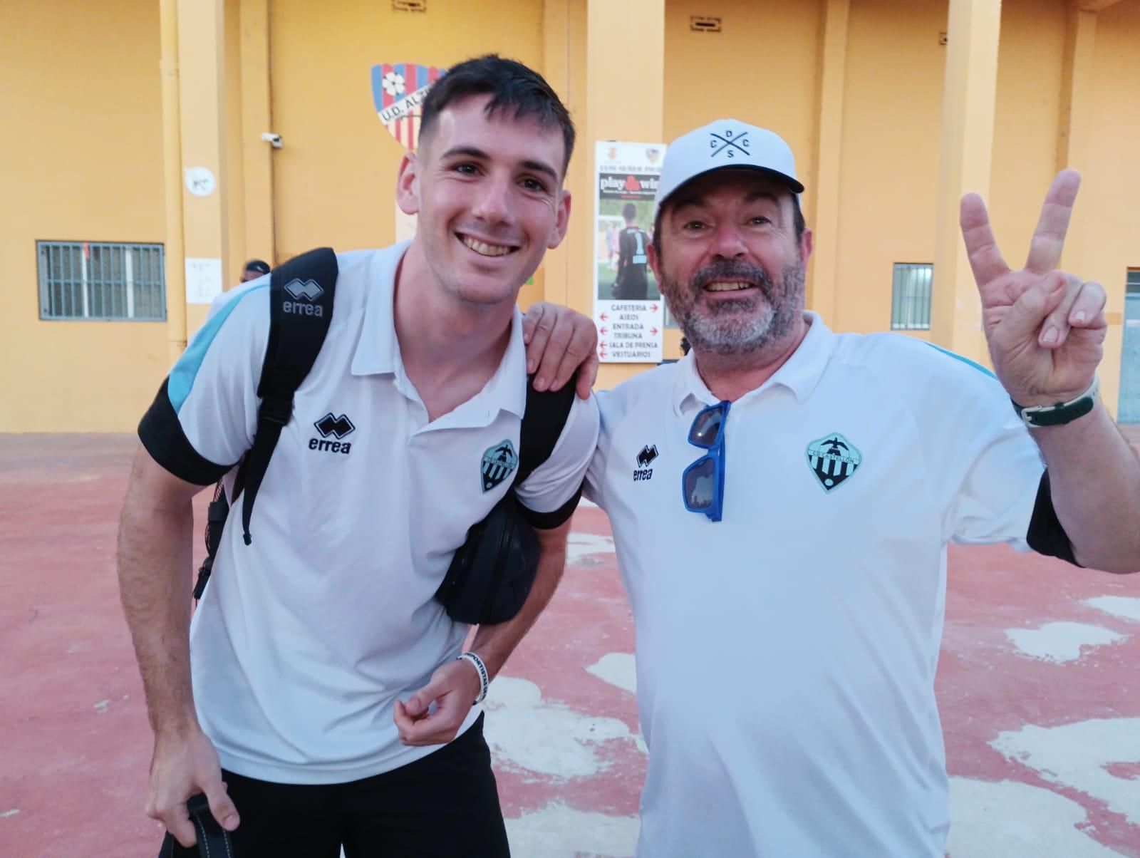 Galería | Afición y equipo, juntos tras el amistoso del Castellón en Alzira