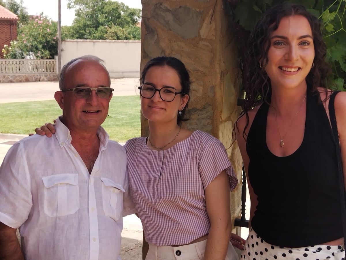 GALERÍA | Emotivo reencuentro familiar en Cañizo de Campos