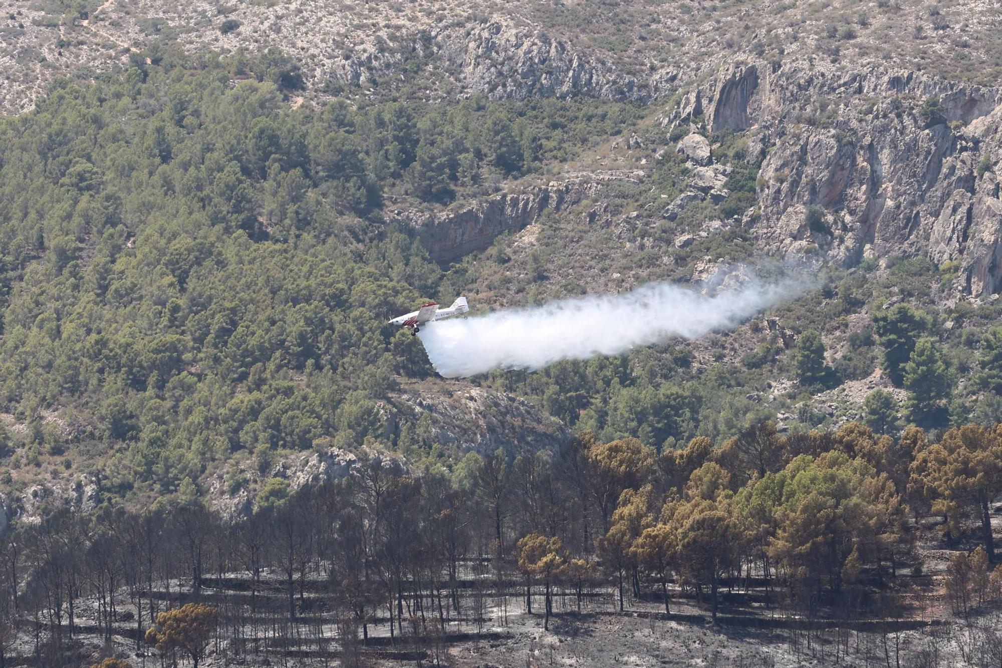 Galería de imágenes: Estabilizan el incendio del Desert