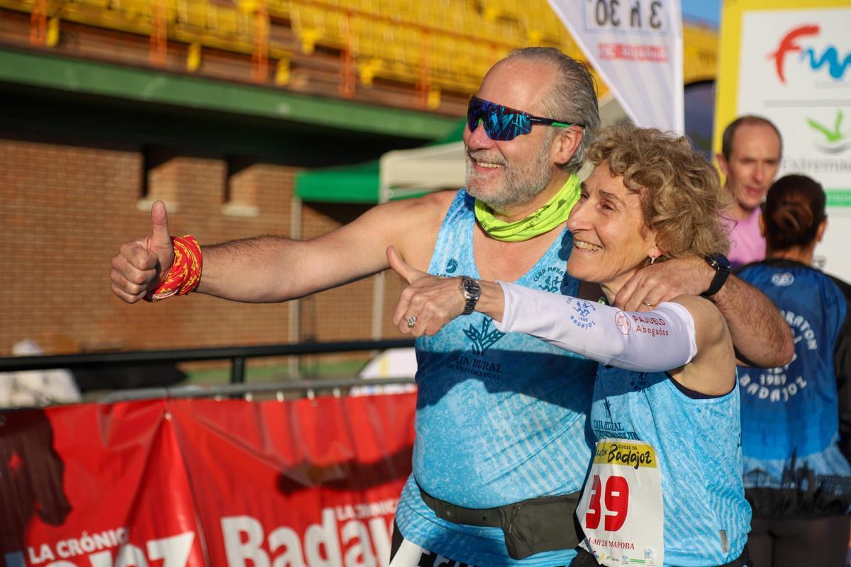 Fotogalería | Las mejores imágenes de la Maratón y Media Maratón 'Ciudad de Badajoz'